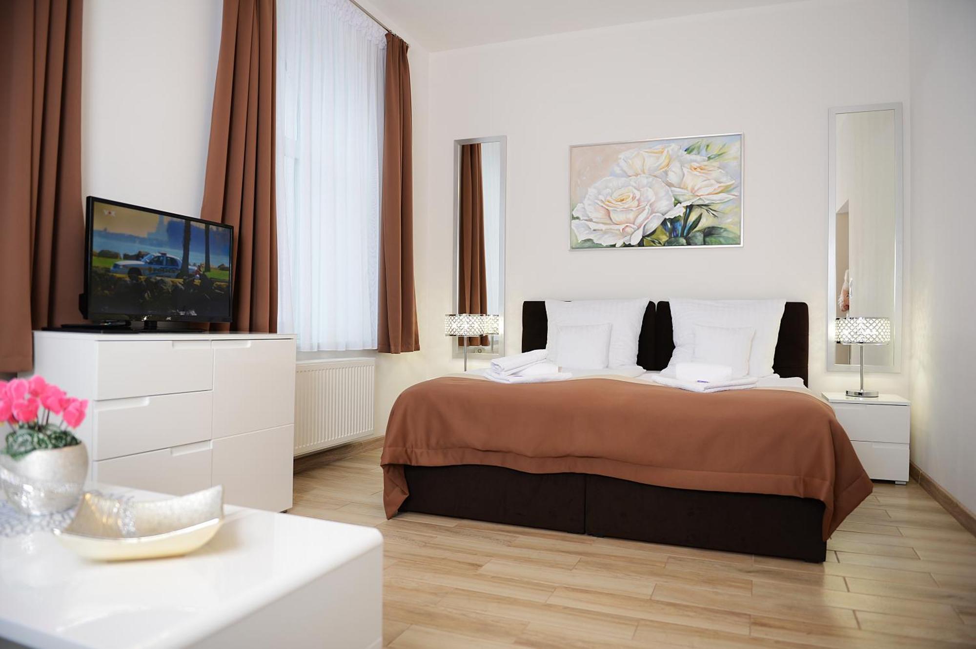 Rezydencja Mysliwska - Apartamenty Koszalin Bagian luar foto