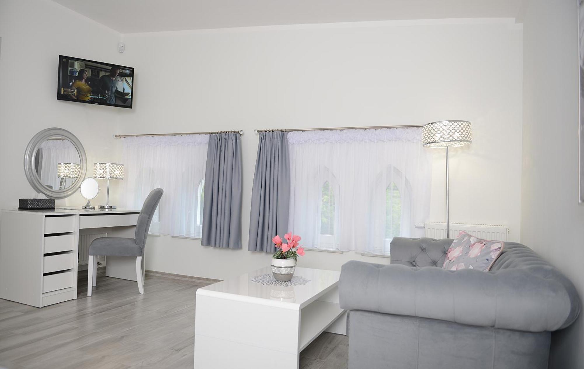 Rezydencja Mysliwska - Apartamenty Koszalin Bagian luar foto