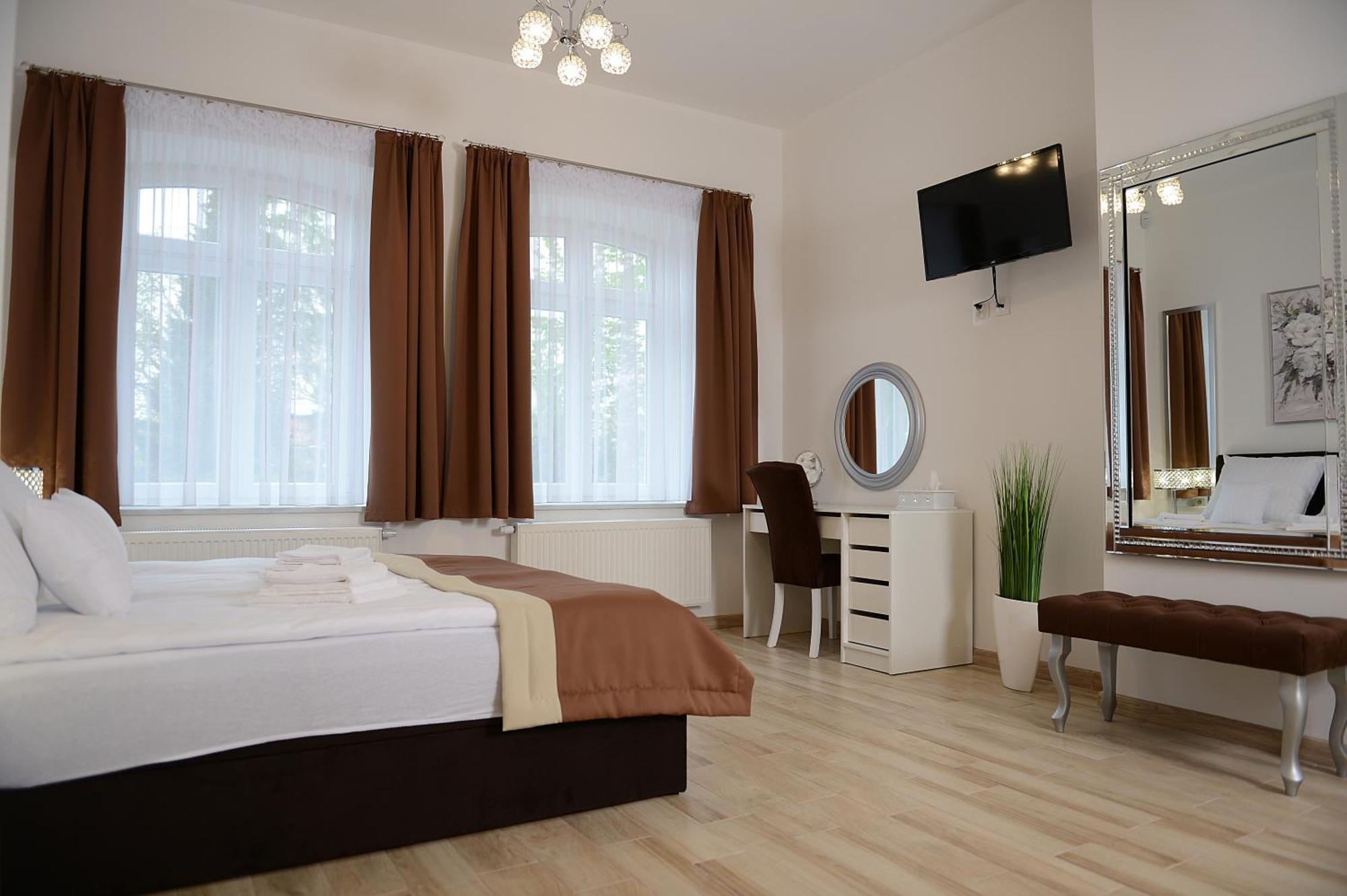 Rezydencja Mysliwska - Apartamenty Koszalin Bagian luar foto