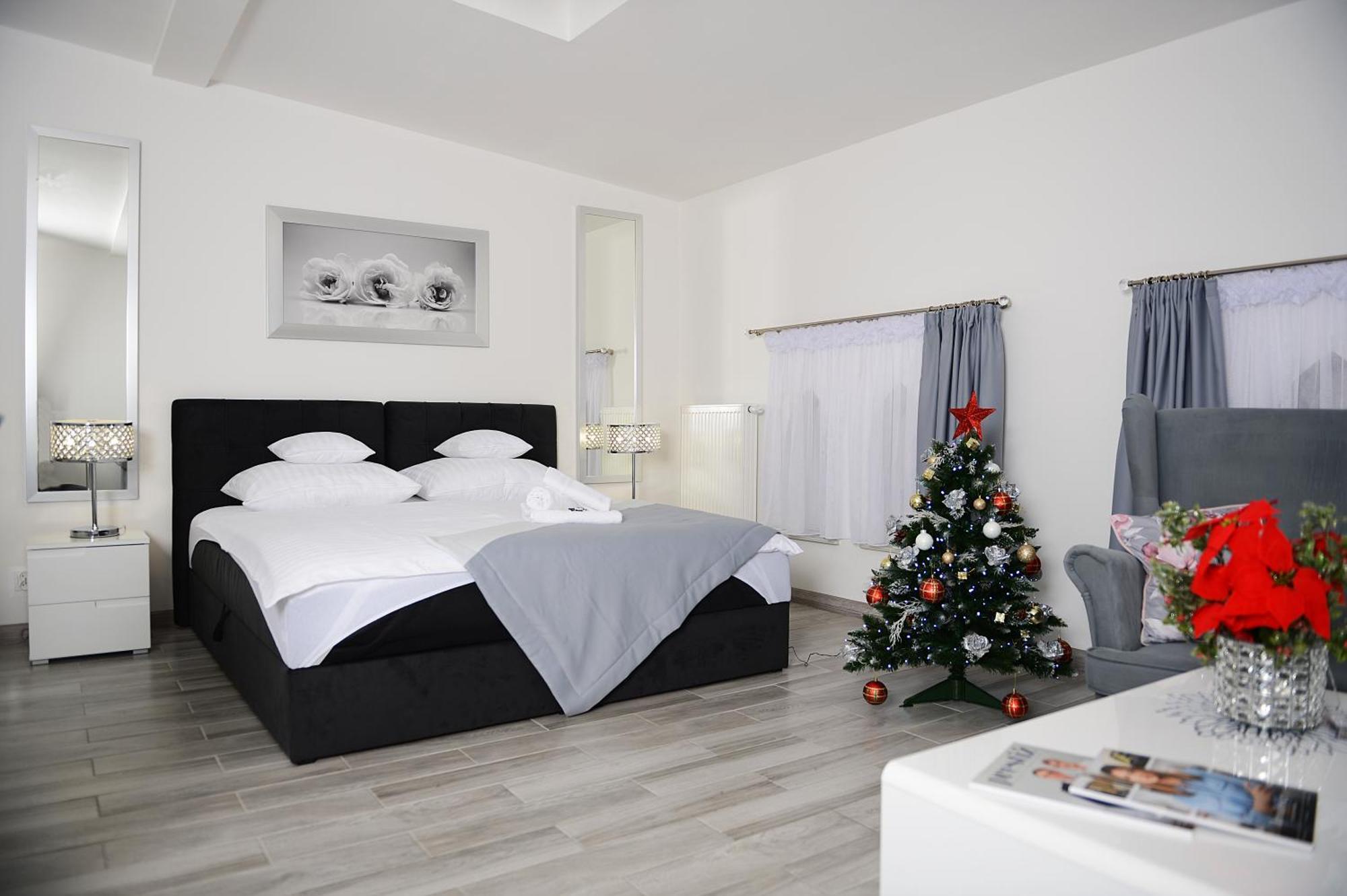 Rezydencja Mysliwska - Apartamenty Koszalin Bagian luar foto