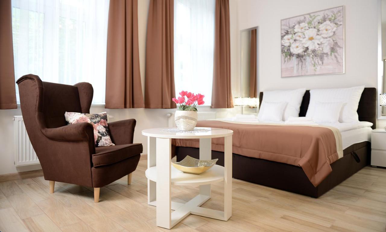 Rezydencja Mysliwska - Apartamenty Koszalin Bagian luar foto