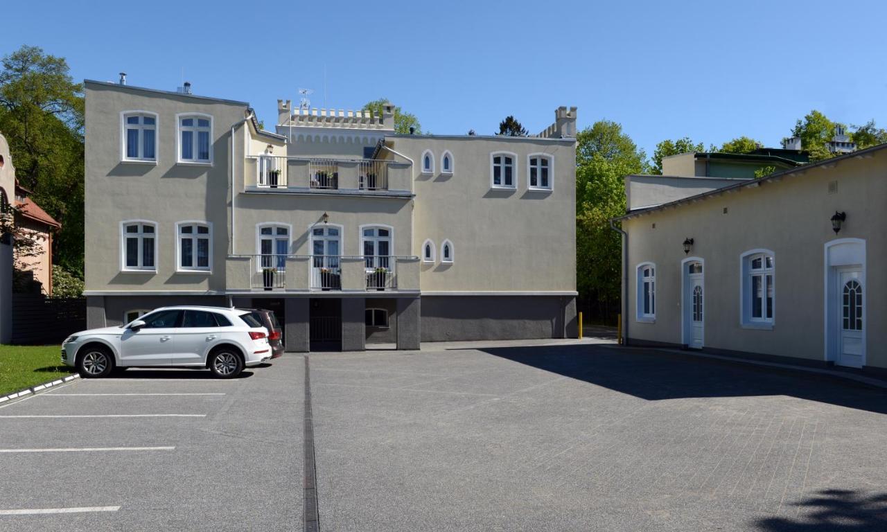 Rezydencja Mysliwska - Apartamenty Koszalin Bagian luar foto