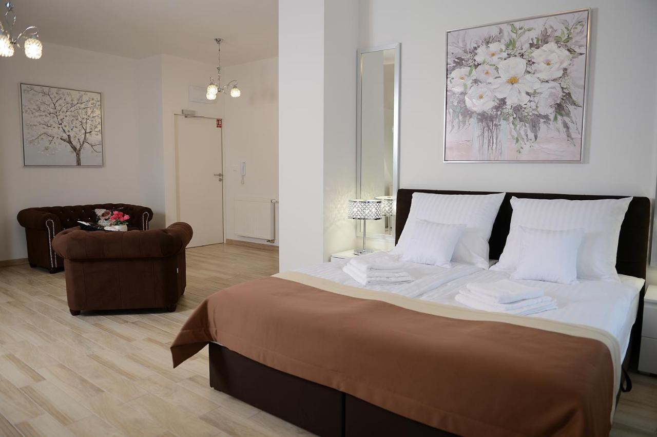 Rezydencja Mysliwska - Apartamenty Koszalin Bagian luar foto